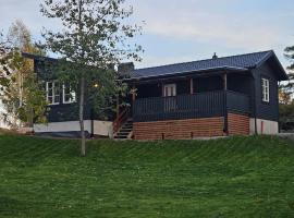 Villa Blackberry, nära Kolmården & Norrköping，位于Åby的酒店