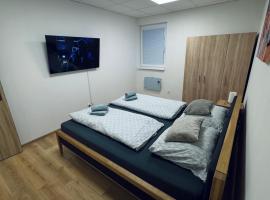 Apartmán Lotos Jasenov Humenné，位于胡门内的酒店