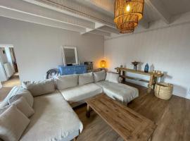 Grande maison de charme，位于Pleudaniel的酒店