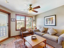 Eagle Springs East 402: Buffaloberry Suite，位于索利图德的酒店