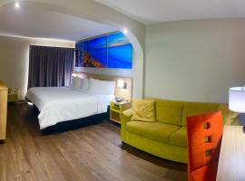 Days Inn & Suites by Wyndham Tampa Fairground Casino Area，位于坦帕的酒店