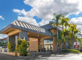 斯托瓦尔贝斯特韦斯特PLUS酒店，位于安纳海姆的酒店