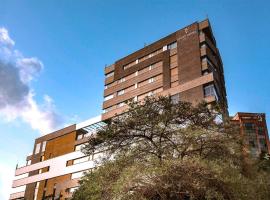 V Grand Hotel, a member of Radisson Individuals，位于麦德林的酒店