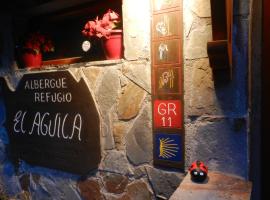 Albergue "El Aguila"，位于坎丹奇奥Principe de Asturias ll附近的酒店