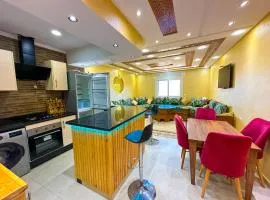 Lux'Or Scandinavian-style, pool & play area