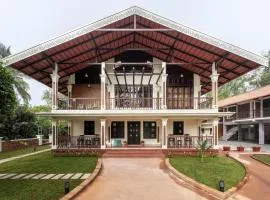 Kumberi Manor by Raho - Heritage Retreat in Coorg