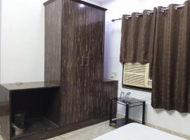 Hotel Jbl，位于勒克瑙的酒店