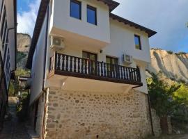Apartment R. Dermendzhiev，位于梅尔尼克的酒店