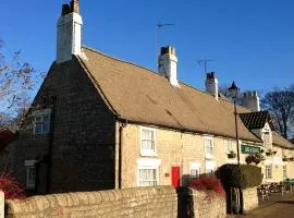 Jug And Glass Cottage