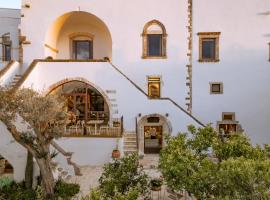 松米塔城堡酒店，位于奥斯图尼的酒店