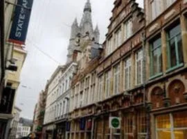 Duplex in historical Ghent