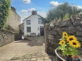 Hundy Cottage, Alston