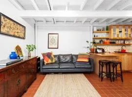 The Freo Stables - 2 BR Stylish Stay