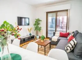 Premium Apartment · 2BR · Historic City Center Sol