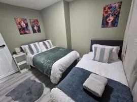 Room 2 Shared house 5 min from Sefton Park