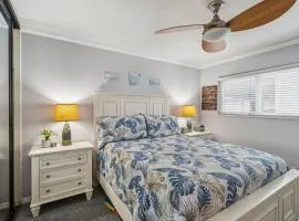 Beautiful 1 Bed Beach Condo #122