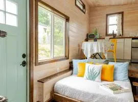Tiny house on Flower Farm in downtown Atlanta