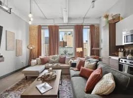 Modern-Chic Loft in Heart of Dallas