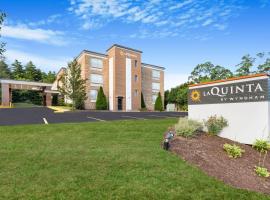 斯特布里奇拉金塔酒店，位于斯特布里奇的酒店