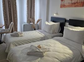 Hotel Sharlota，位于斯科普里的酒店