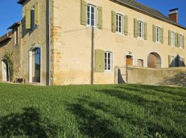 Maison Ganibette, corps de ferme rénové，位于莫南的酒店