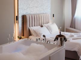 Elba Luxury Hotel，位于都拉斯的酒店