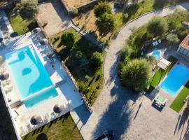 卡萨斯坎普西摩昆塔旅馆，位于米兰达·杜·杜罗的酒店