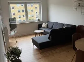 Flot 3 værelses lejlighed - op til 6 personer