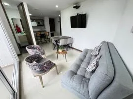 Fundadores Apartment with balcony, pool, gym