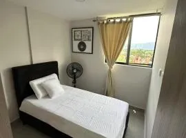 Apartamento con piscina