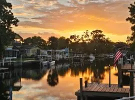 Wet Feet Retreat at Weeki Wachee, The Perfect Riverfront Escape