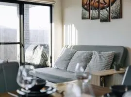 Enchanting Griffin Retreat Memorable Stay Awaits