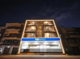 FabHotel La Paz Stay B&B