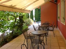 罗梅塔酒店，位于奇塔代拉的酒店