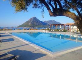 Costa Ionica · Mytikas Seaside Hotel，位于米提卡斯的酒店