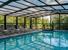 Domaine de la Résidence - Hôtel, Spa & Restaurant，位于Moulins-lès-Metz的酒店