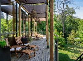 Domaine de la Résidence - Hôtel, Spa & Restaurant，位于Moulins-lès-Metz的酒店