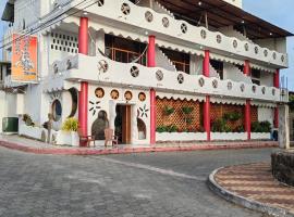 Royal Gal&aacute;pagos Inn，位于巴克里索莫雷诺港的住宿