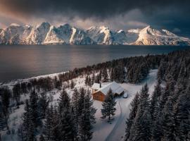 Lyngen Vista - Arctic Luxury，位于Hamnnes的酒店