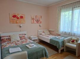 Lena apartment - Lena two bedroom apartment，位于韦切什的自助式住宿