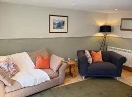 Friar's Rest - Beauly Village