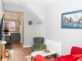 Rb Lodge Stockport，位于斯托克波特的木屋