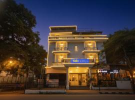 FabHotel Park Inn - Indiranagar，位于班加罗尔的酒店