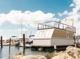 Floating House Marina