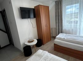 Pensiunea Casa Rofo，位于Nima的酒店