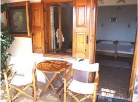 Lela's Kaptani Studio，位于米西姆纳的酒店