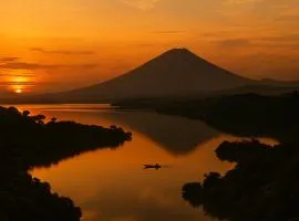 Chameleon Hill Forest Lodge