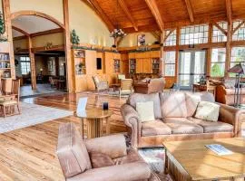 Experience luxury slopeside living in this stunning 6BR, 4.5BA Soaring Eagle condo