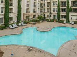 Cozy Home Close to Disney，位于奥兰治的酒店