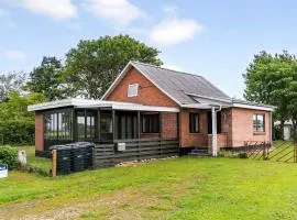 1 Bedroom Nice Home In Hurup Thy